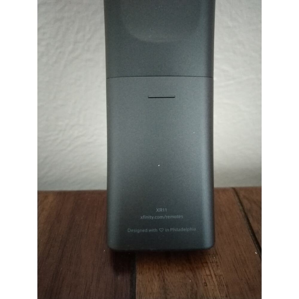 Remote Control Xfinity XR11 Voice-Activated (Good working condition) - Picture 3 of 5